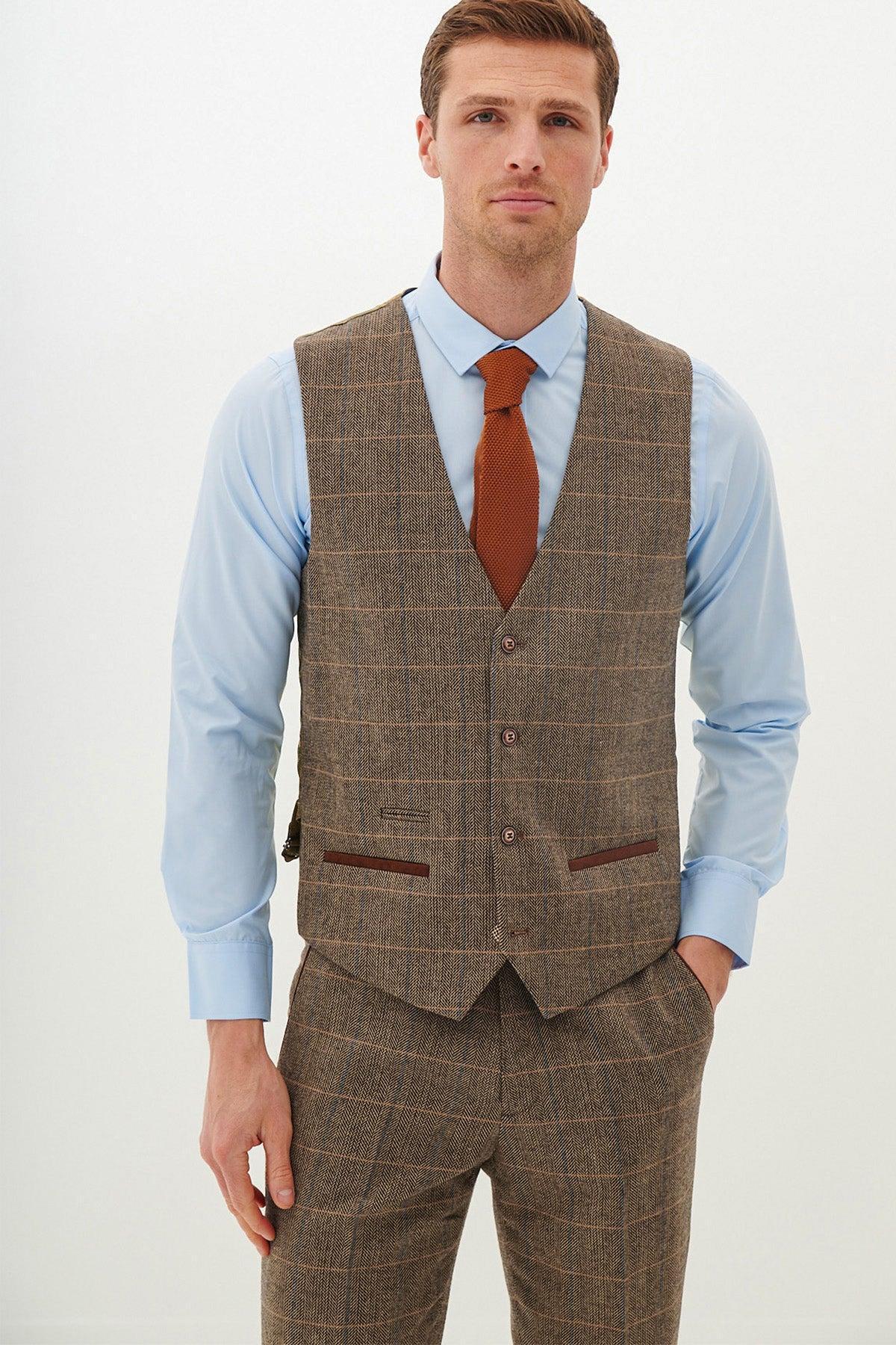 DX7 - Tan Tweed Check Three Piece Suit - Image 7
