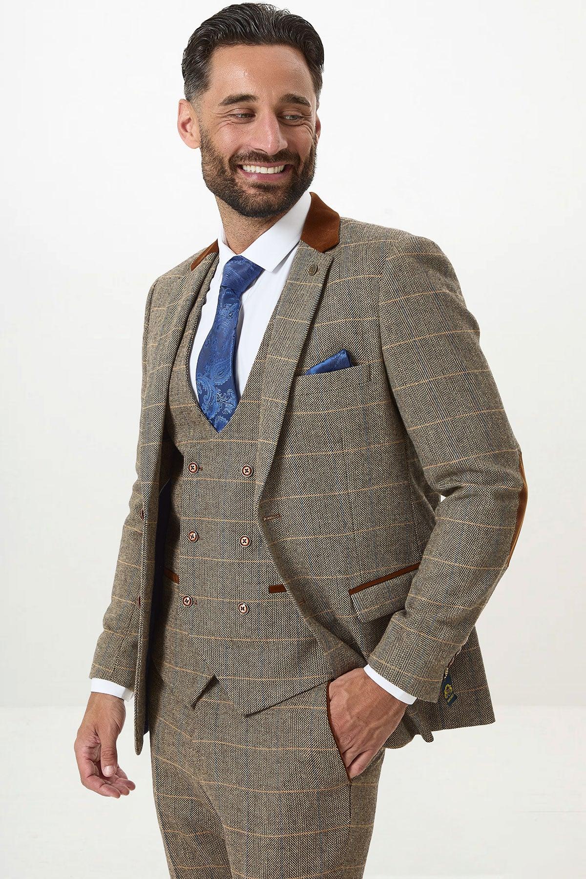 DX7 - Tan Tweed Check Three Piece Suit With Double Breasted Waistcoat - Image 10