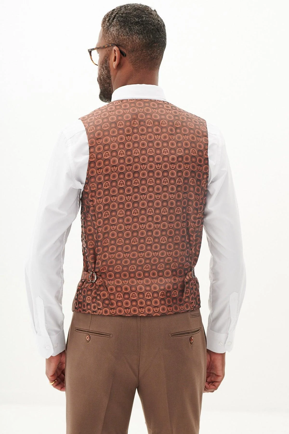 HM5 - Tan Single Breasted Waistcoat - Image 3