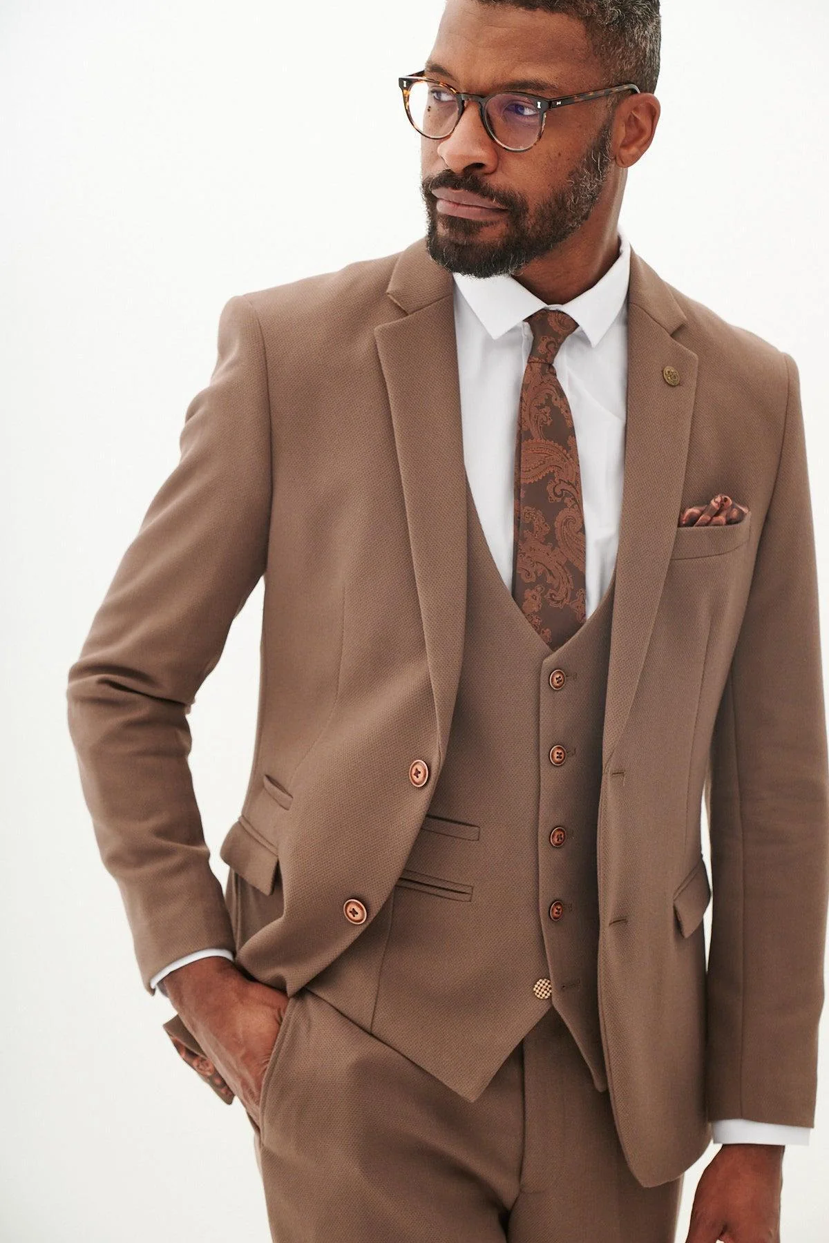 HM5 - Tan Tailored Blazer - Image 5