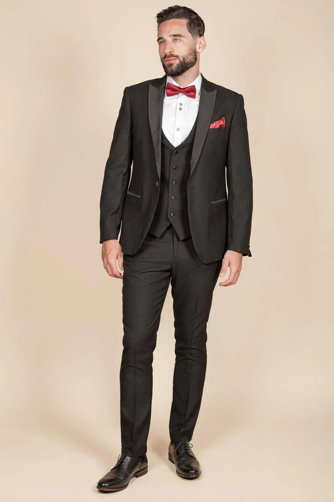 'I'm A Celebrity Get Me Out Of Here' 2022 Runner Up Owen Warner in Dalton Black Tuxedo - Image 3