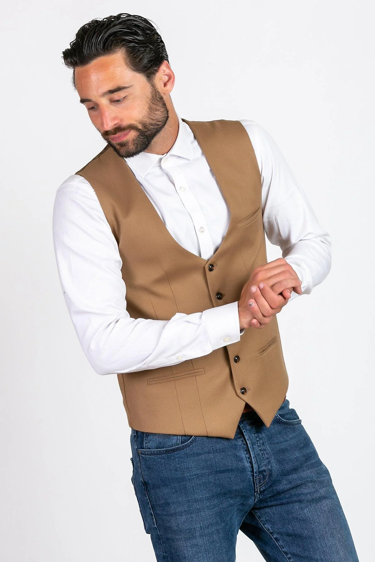 KELLY - Tan Single Breasted Waistcoat - Image 3