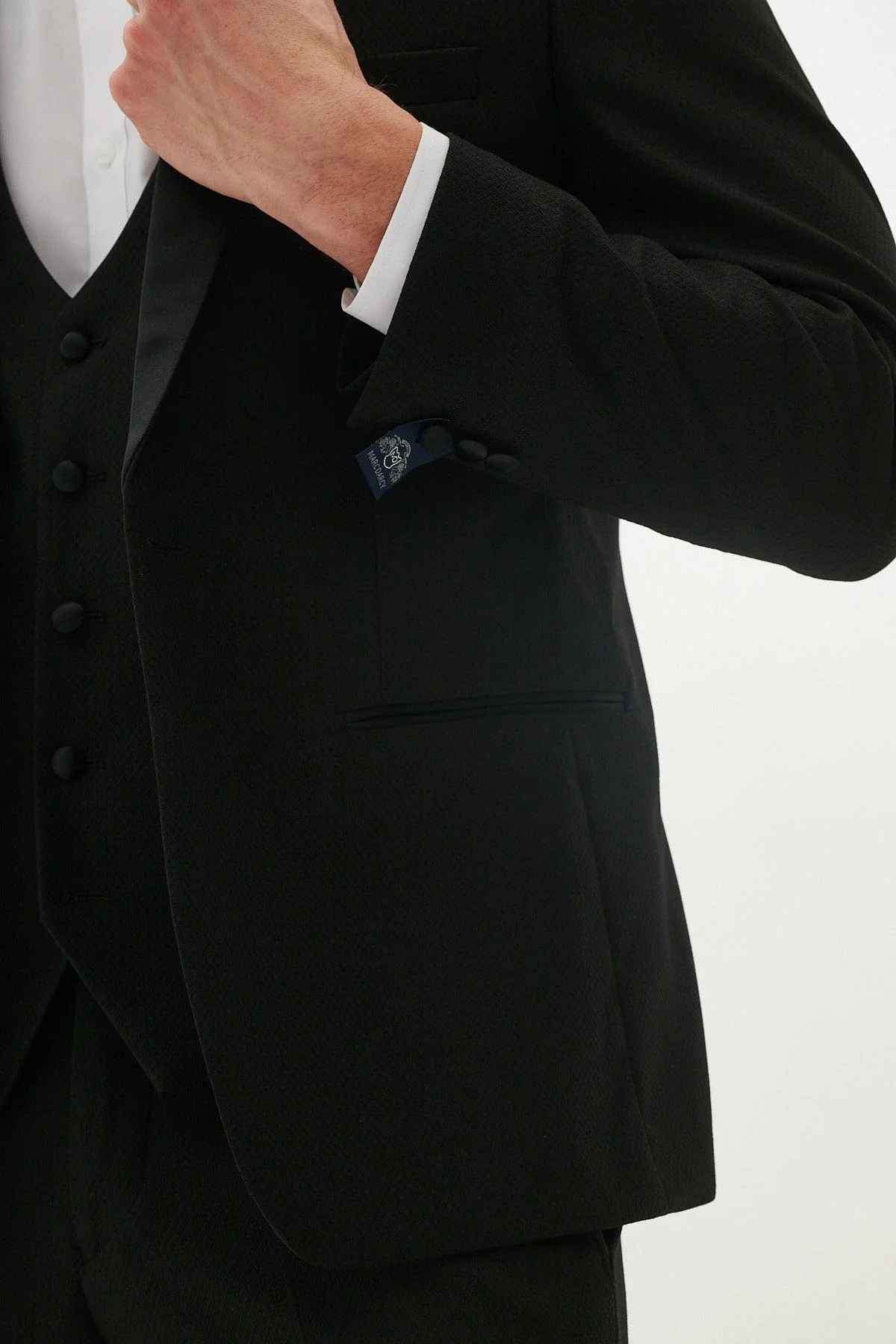 DALTON - Black Tux Lapel Diamond Three Piece Suit - Image 7