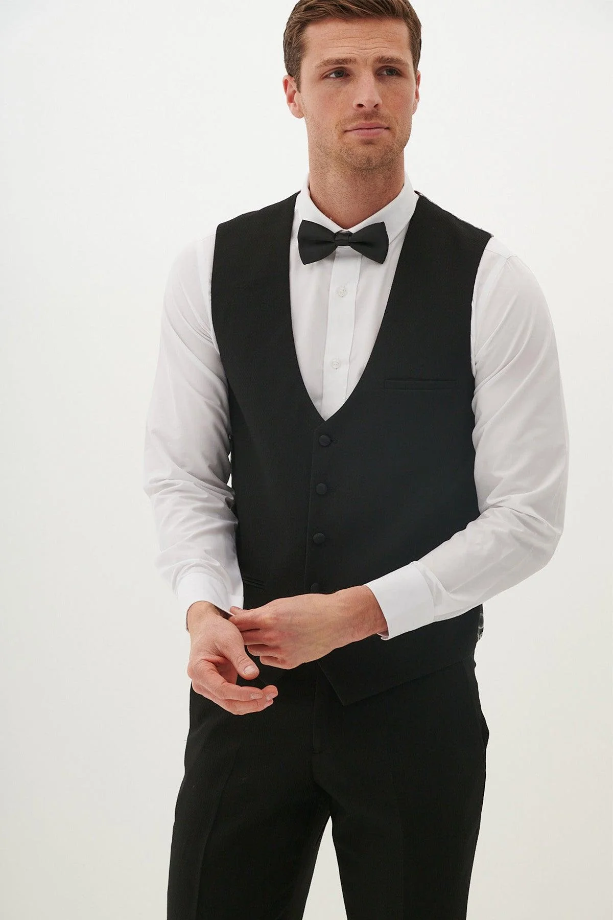 DALTON - Black Tux Lapel Diamond Three Piece Suit - Image 13