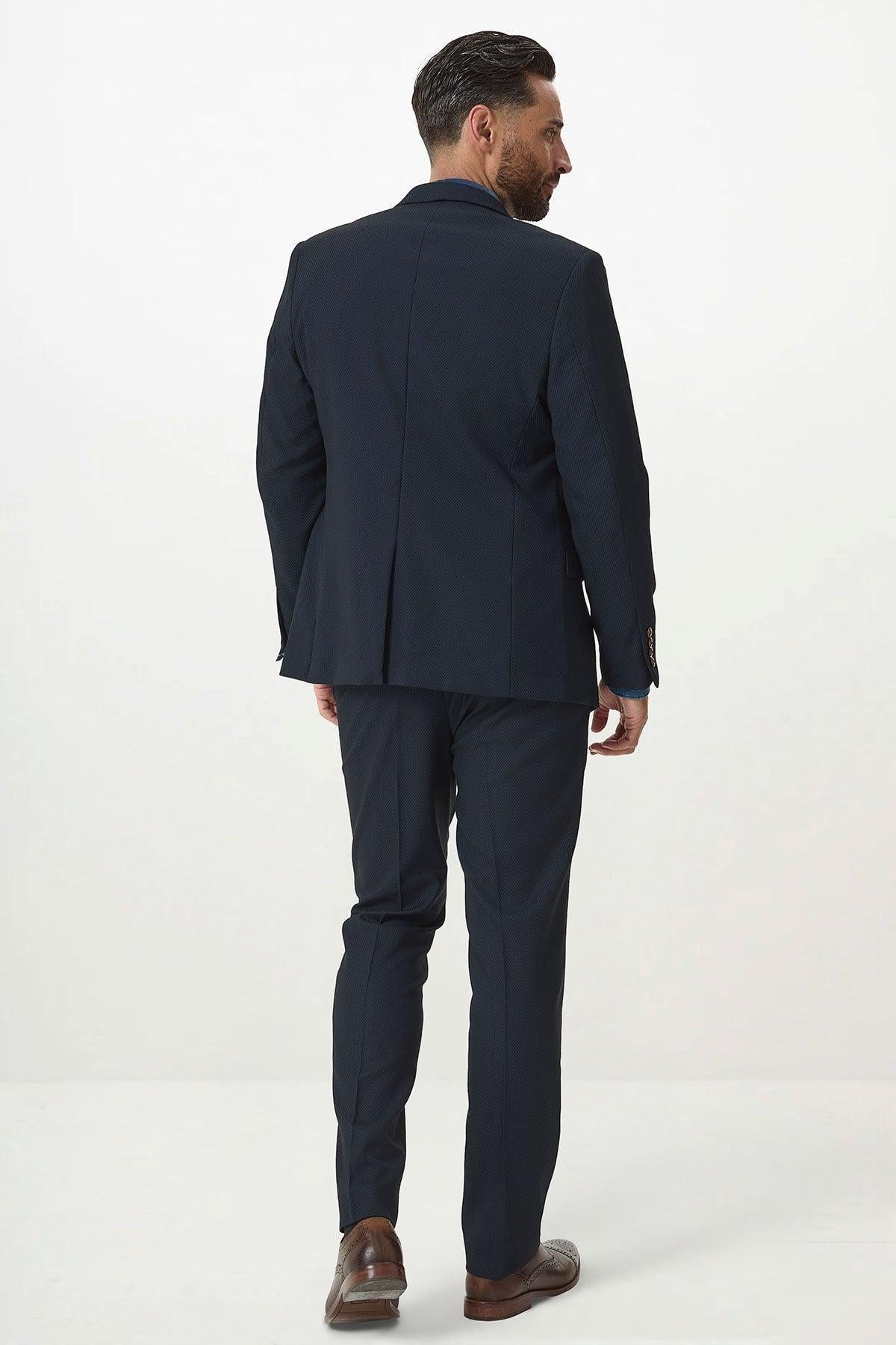 MAX - Navy Blue Blazer with Contrast Buttons - Image 6
