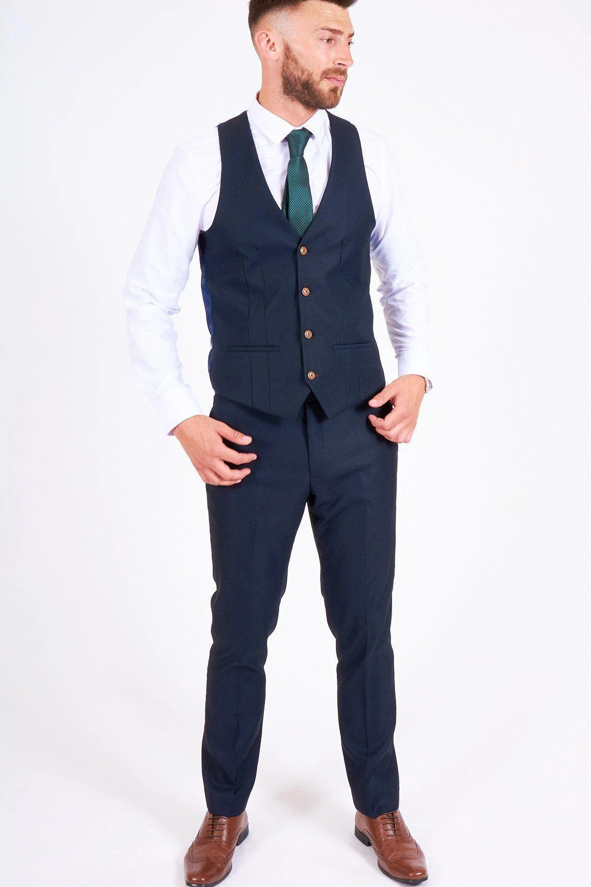Boca Juniors Midfielder Ander Herrera in Max Navy Suit - Image 5